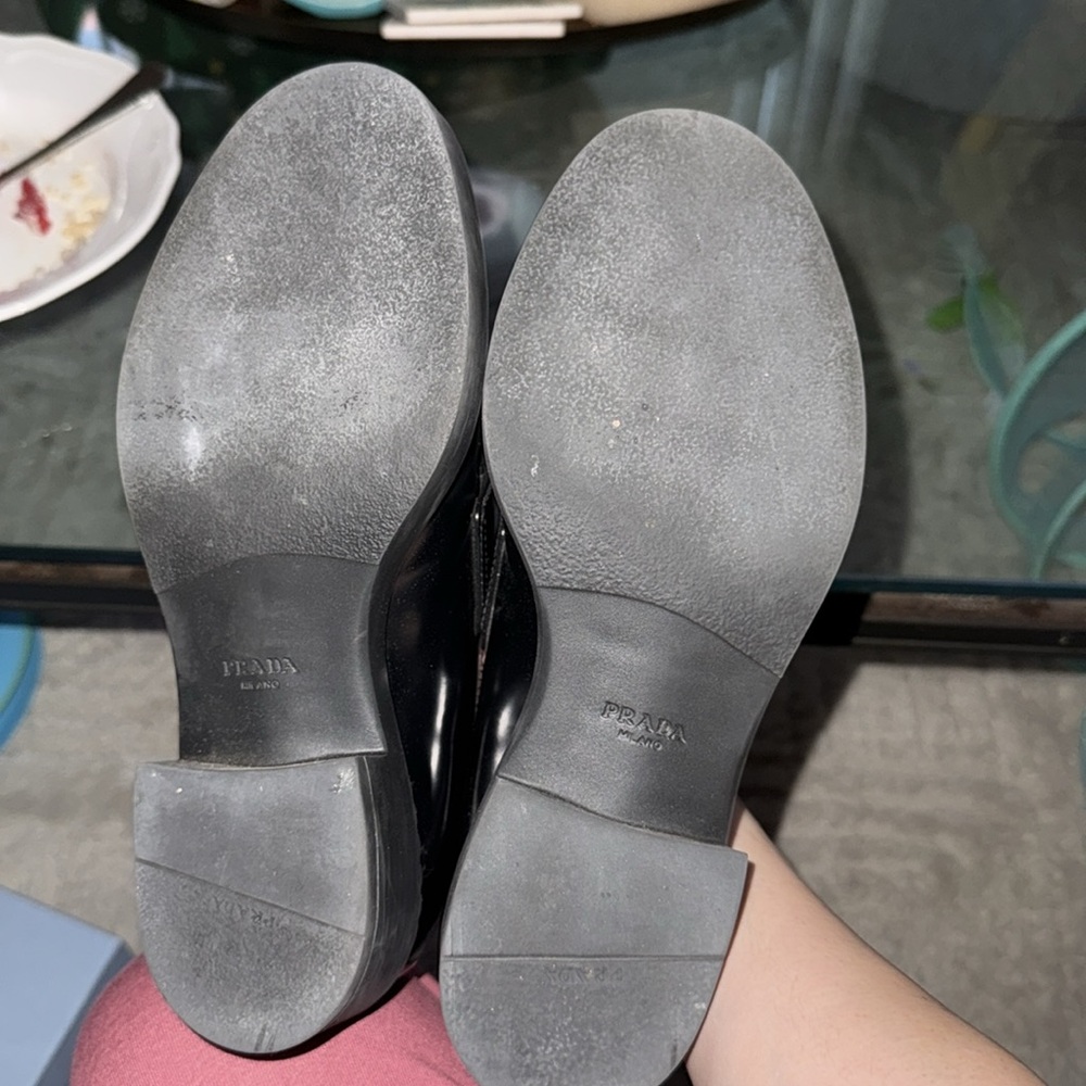 Prada Black Leather Women's Loafers - Picture 2 of 6